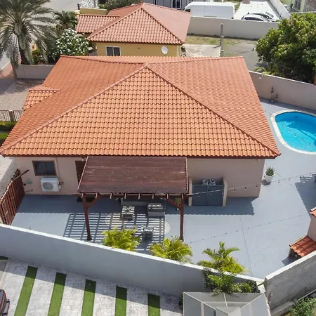 Villa Felicidad 30